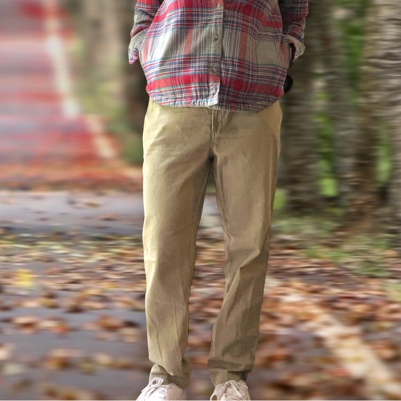 Woolrich Sunday Chino Pant - Picture 8 of 8